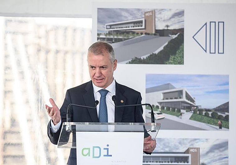 El lehendakari, Iñigo Urkullu, en un acto esta mañana en Abanto-Zierbena.