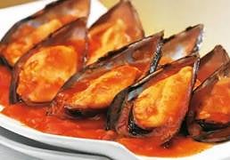 Mejillones con tomate