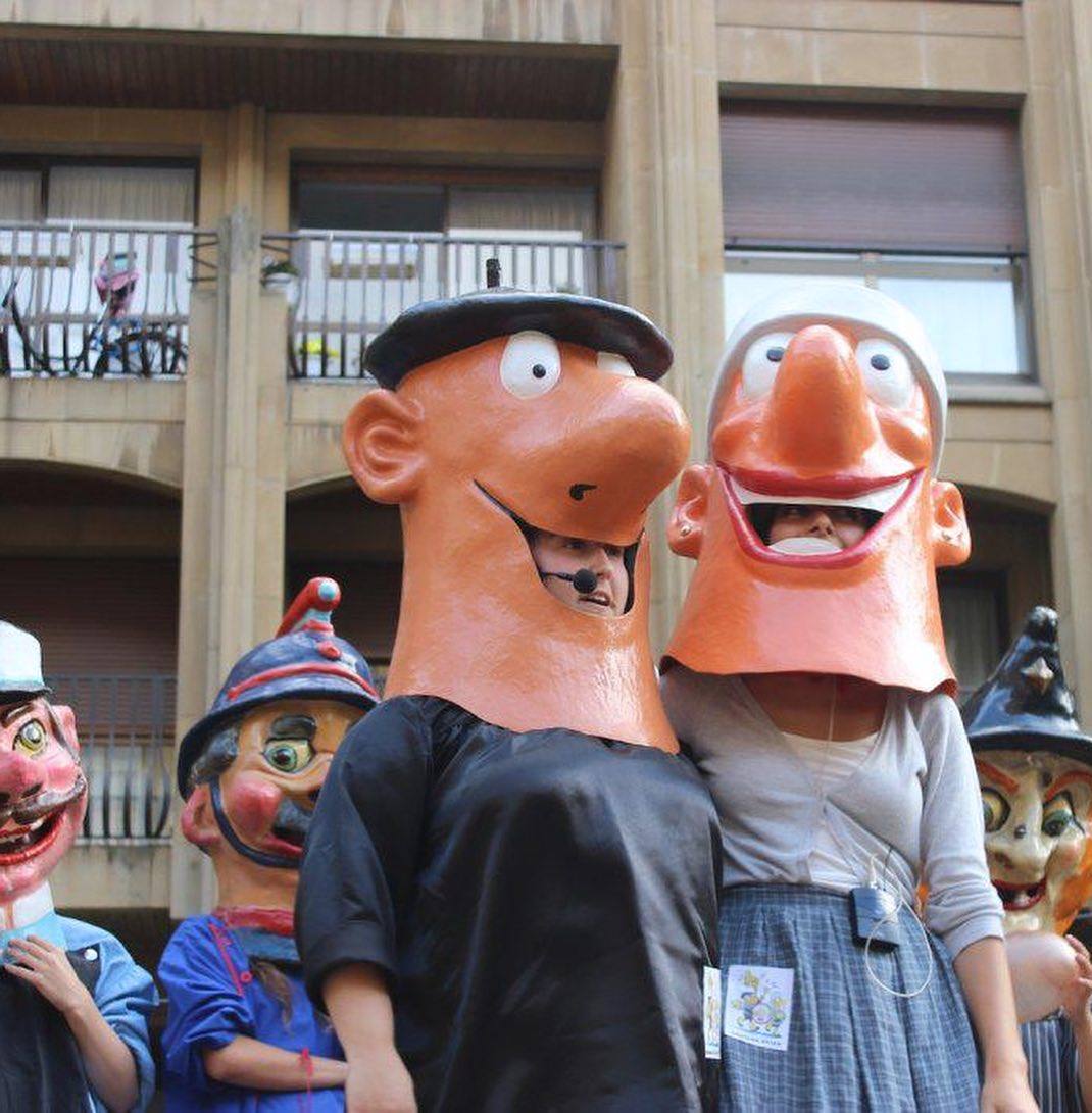 Barrio San Martín celebra a su patrón con un homenaje al restaurante Anastasio