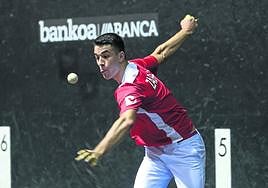 Oier Zabaleta, en el partido de octavos que disputó en Oiartzun.