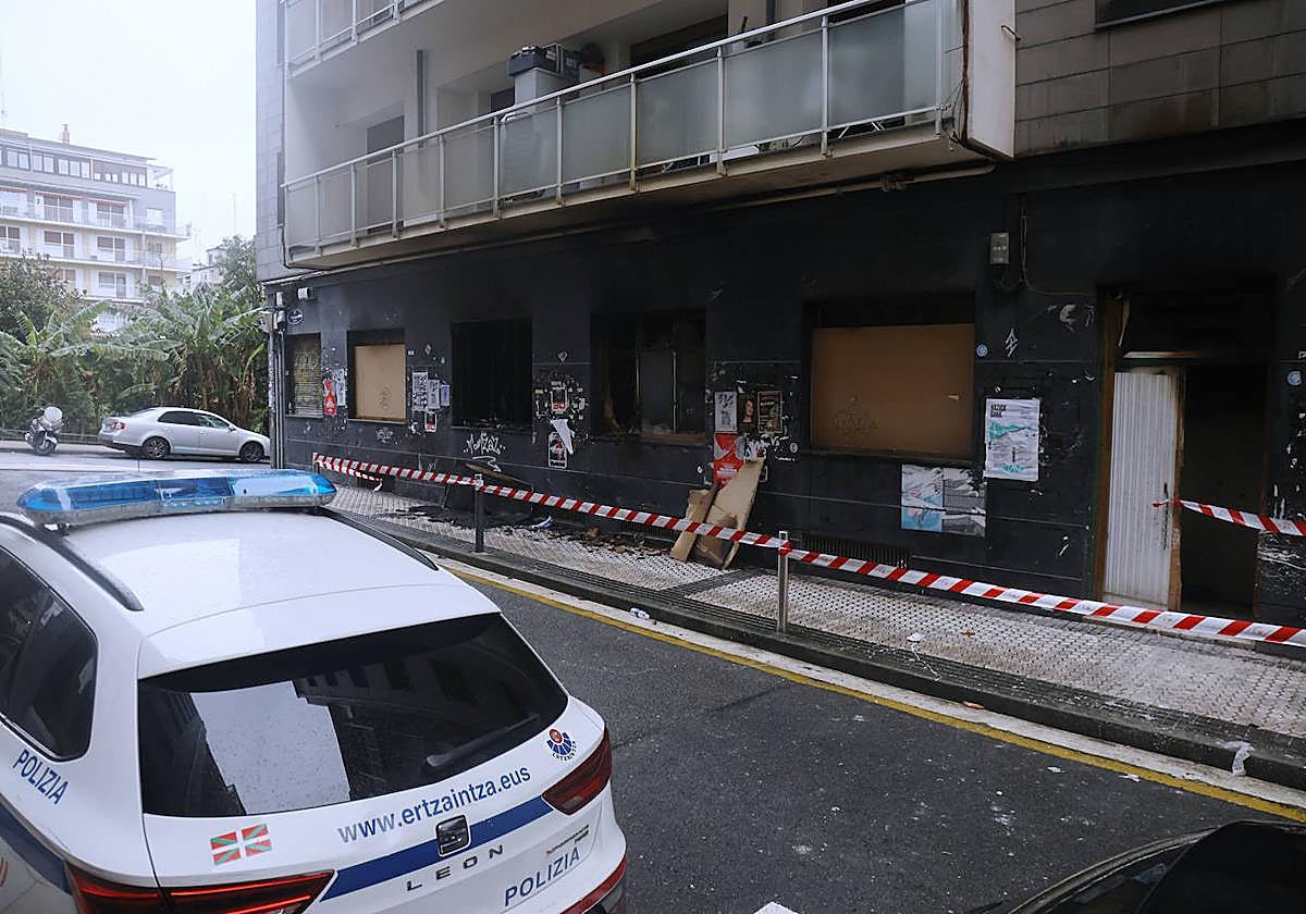 Estado en el quedó el local ocupado el pasado jueves en el barrio de Egia de Donostia.