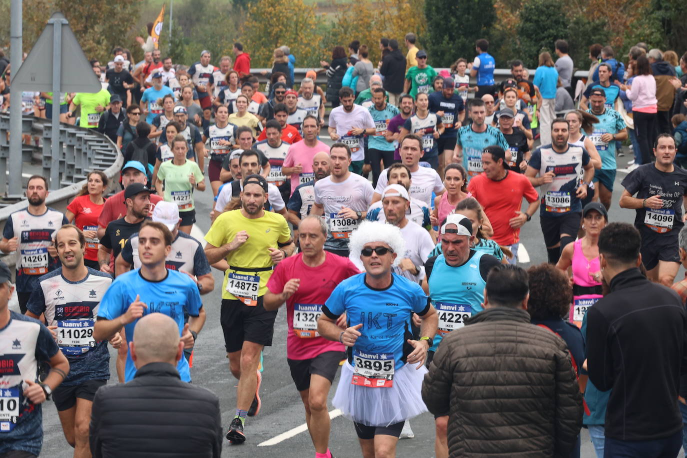 Fotos de la Behobia 2023 a su paso por Gaintxurizketa