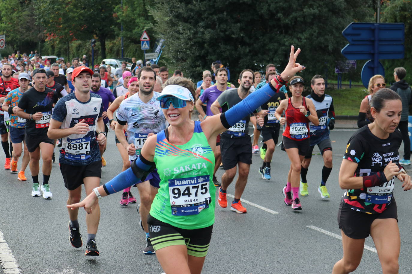 Fotos de la Behobia-San Sebastián 2023 a su paso por Errenteria