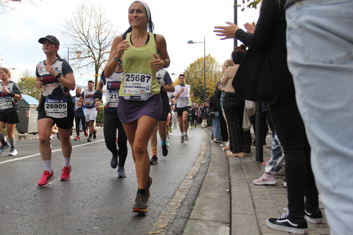 Fotos de la Behobia-San Sebastián 2023 a su paso por Errenteria