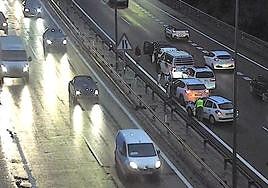 Los seis vehículos implicados en el accidente en la N-I en Andoain.