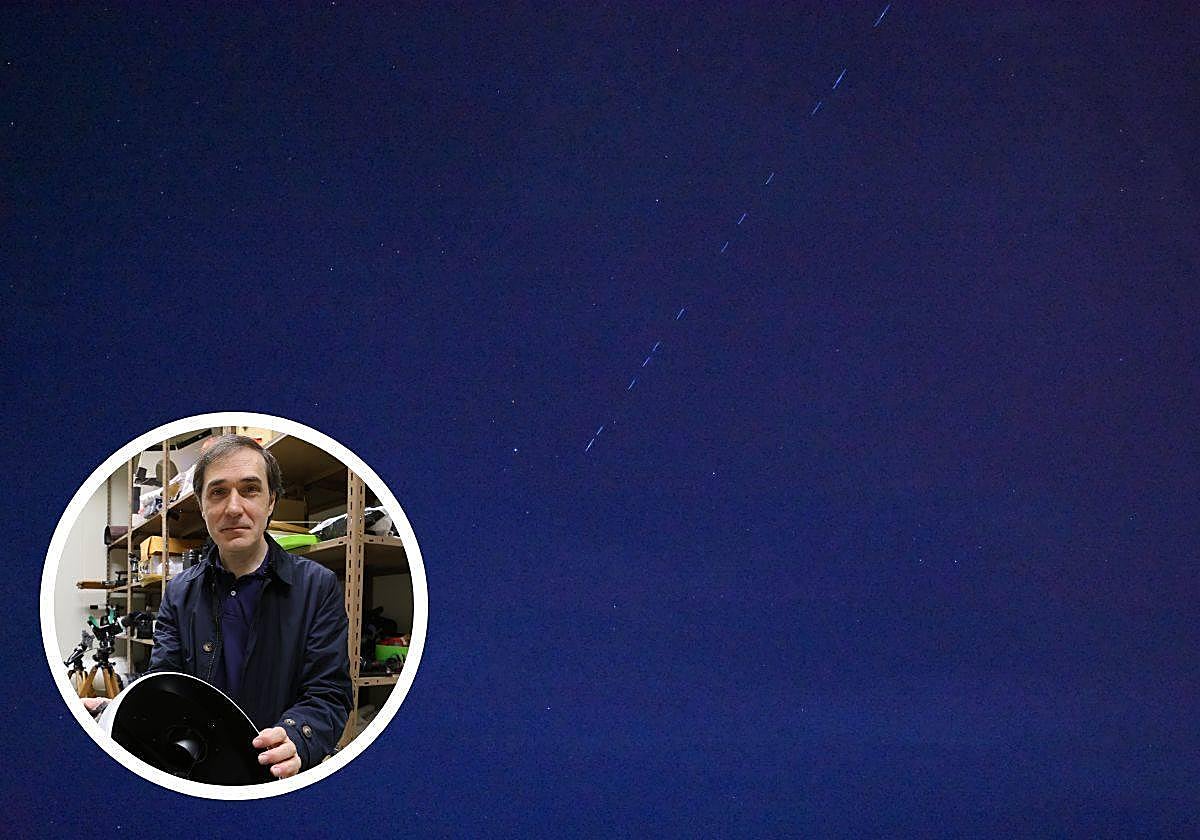 El paso de un satélite Starlink cruzando la constelación del Águila, Altair es la estrella brillante cerca del centro.