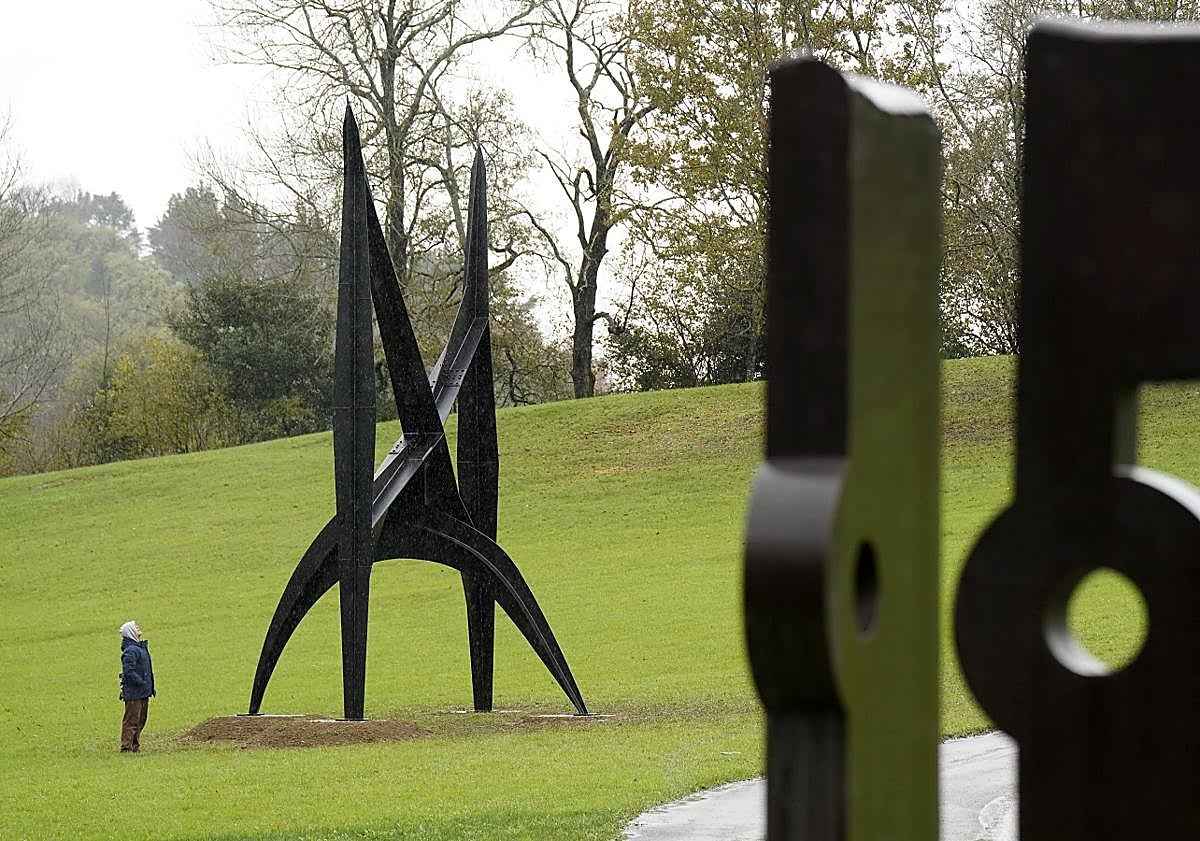 Imagen principal - Miró, Chagall, Braque y Giacometti &#039;visitan&#039; a Chillida en Zabalaga