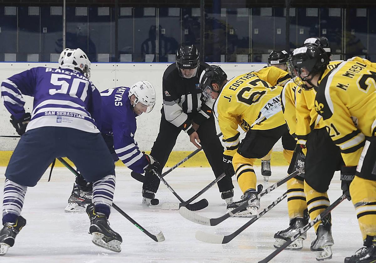 Convincente triunfo del Txuri Urdin ante el Puigcerdá (6-2)