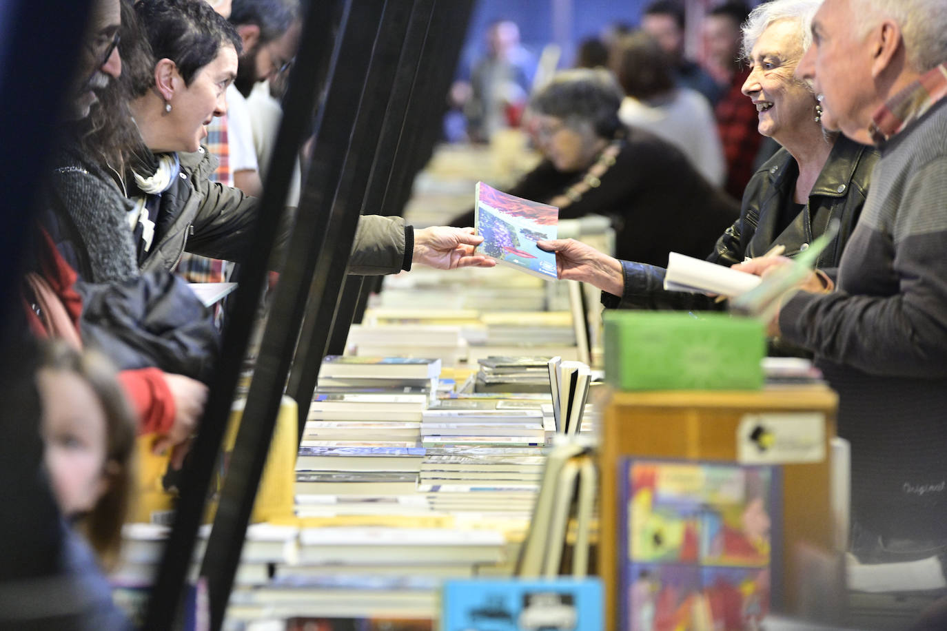 Jendetza azokako hirugarren egunean