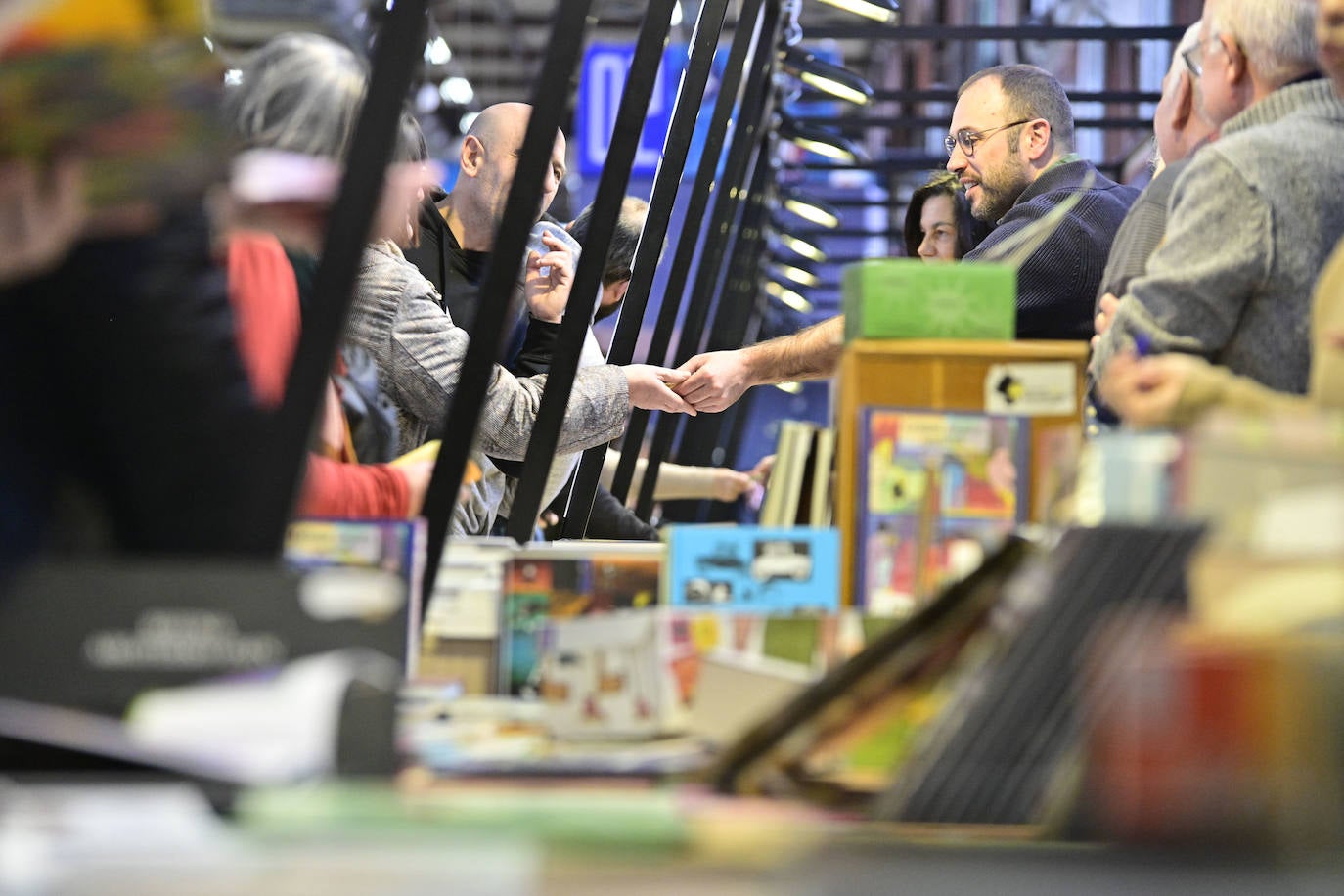 Jendetza azokako hirugarren egunean