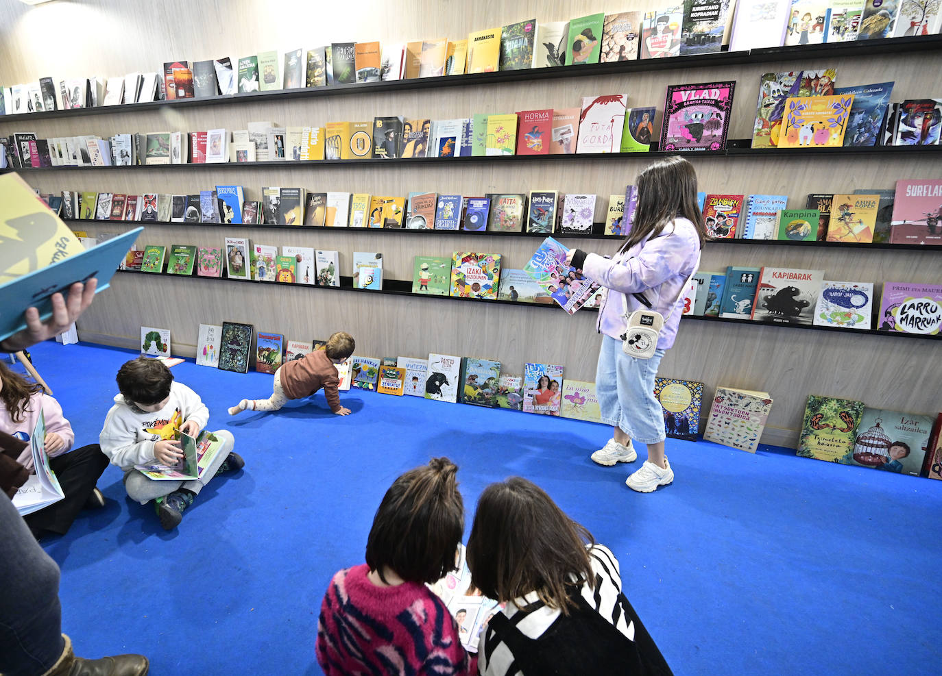 Jendetza azokako hirugarren egunean