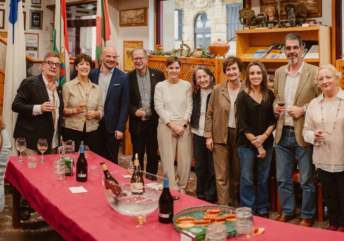 Autoridades donostiarras y logroñesas participaron en la jornada festiva.