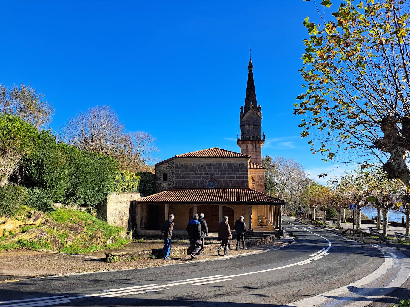 Un monte para mirar al mar