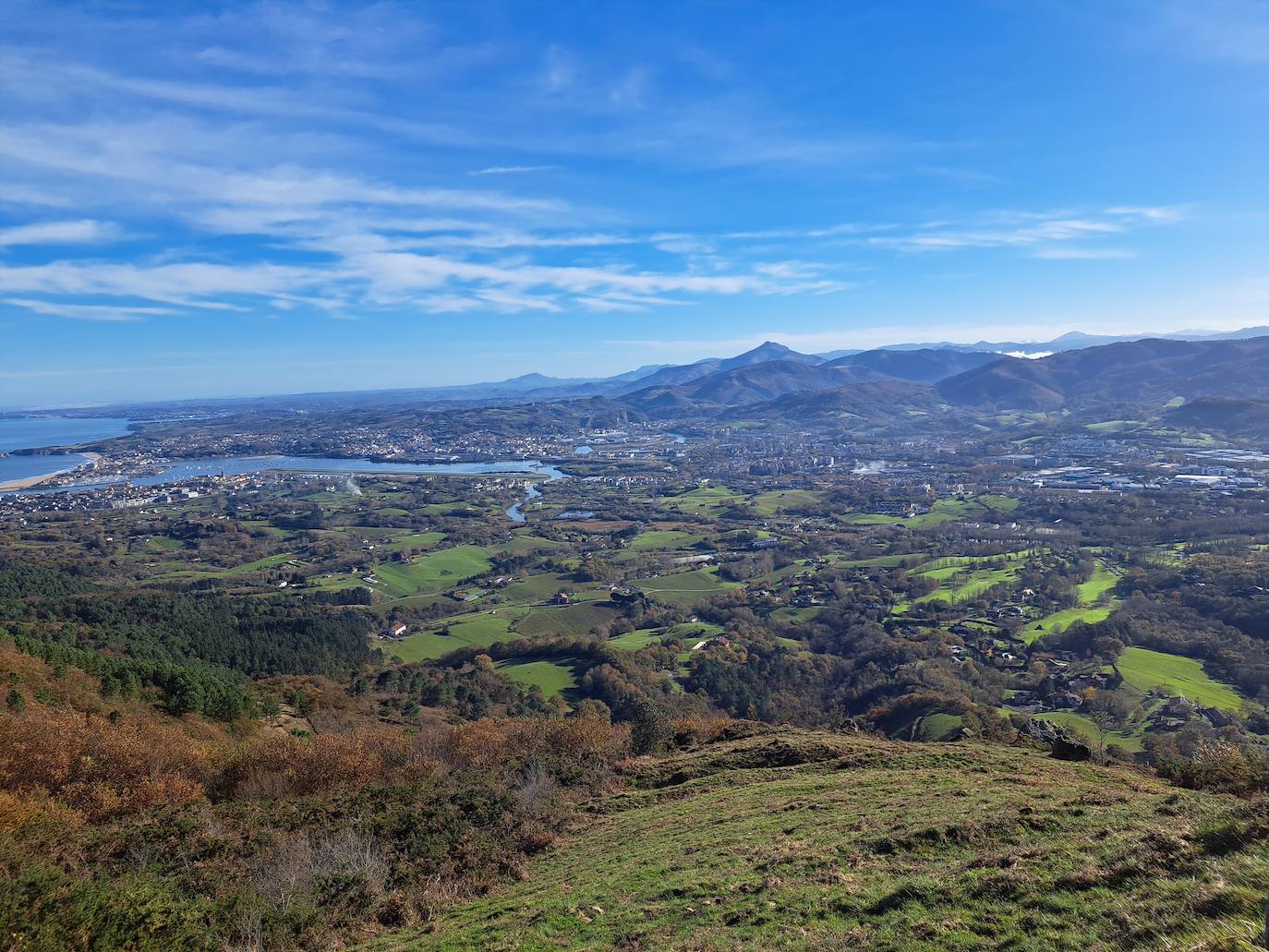 Un monte para mirar al mar