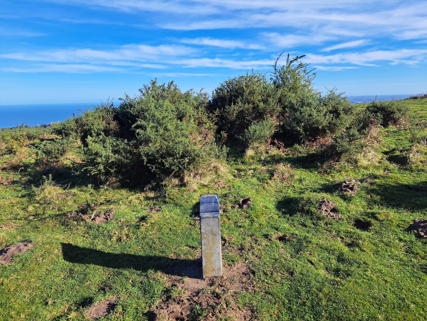 Un monte para mirar al mar