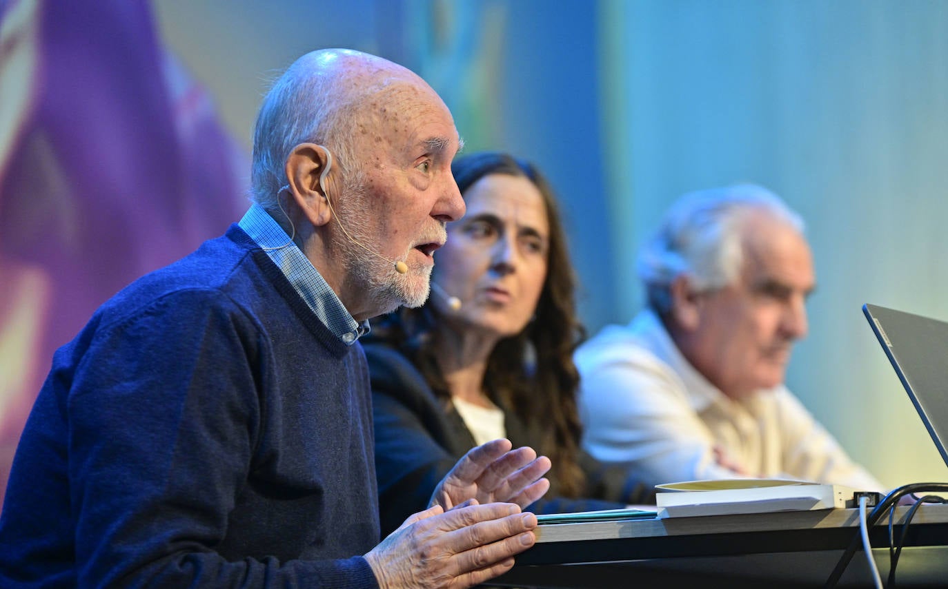 Azoka, jendez gainezka