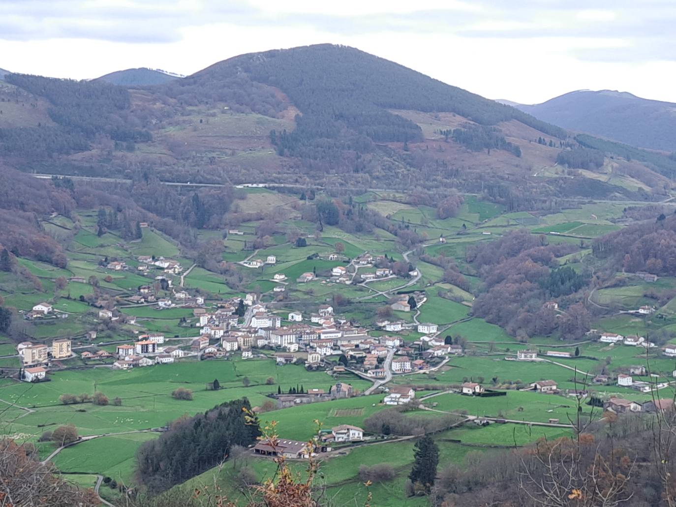 Arburu, una cima sobre Berastegi