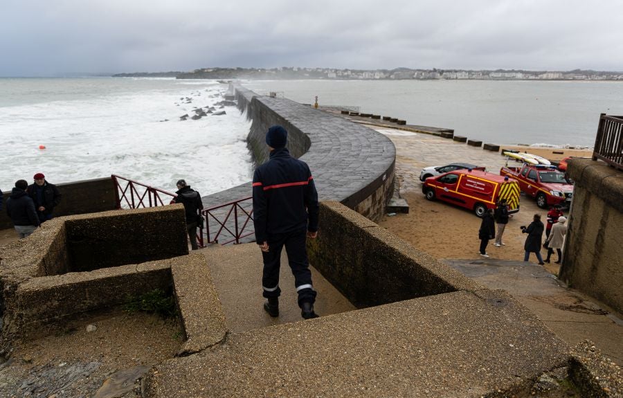 Buscan a dos marineros en Ziburu