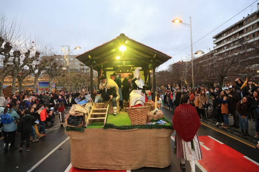 Las mejores imágenes del paso de Olentzero por Irun