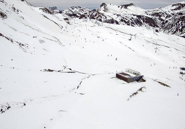 Entorno de Prado Blanco de la estación de Astún.