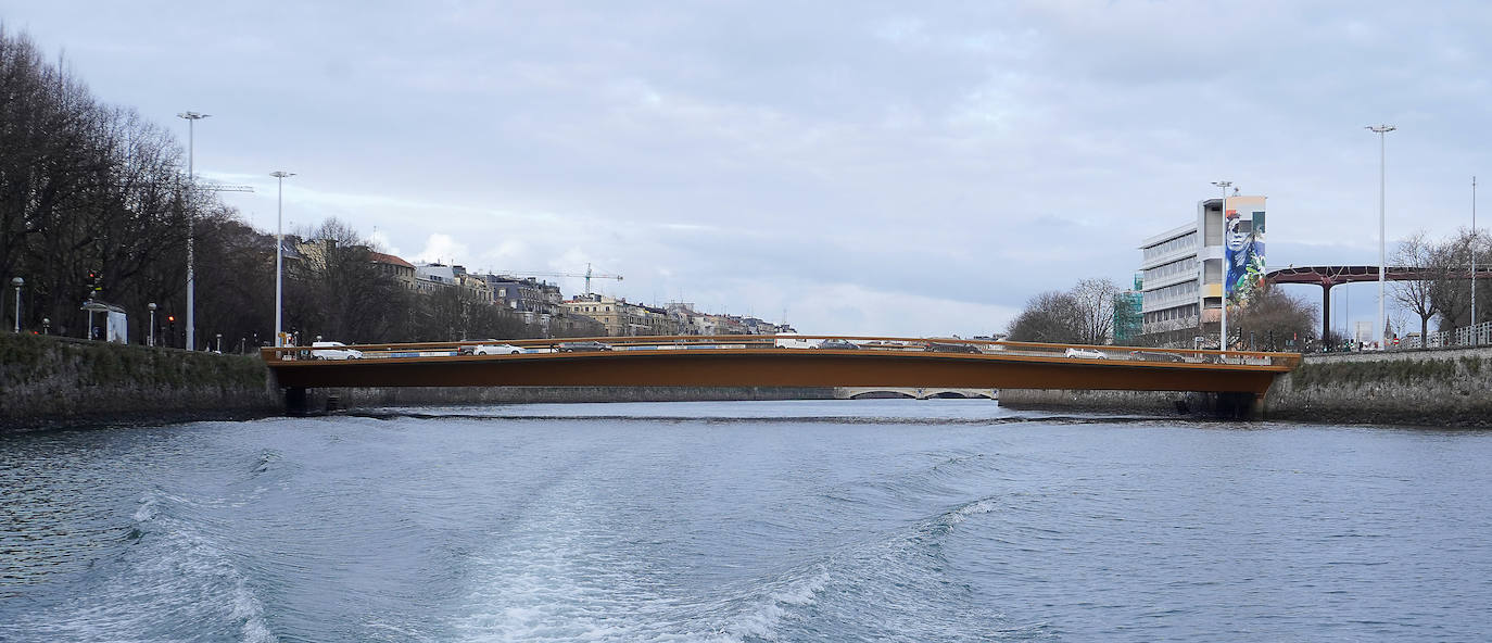Fotos: Paseos solidarios por el Urumea