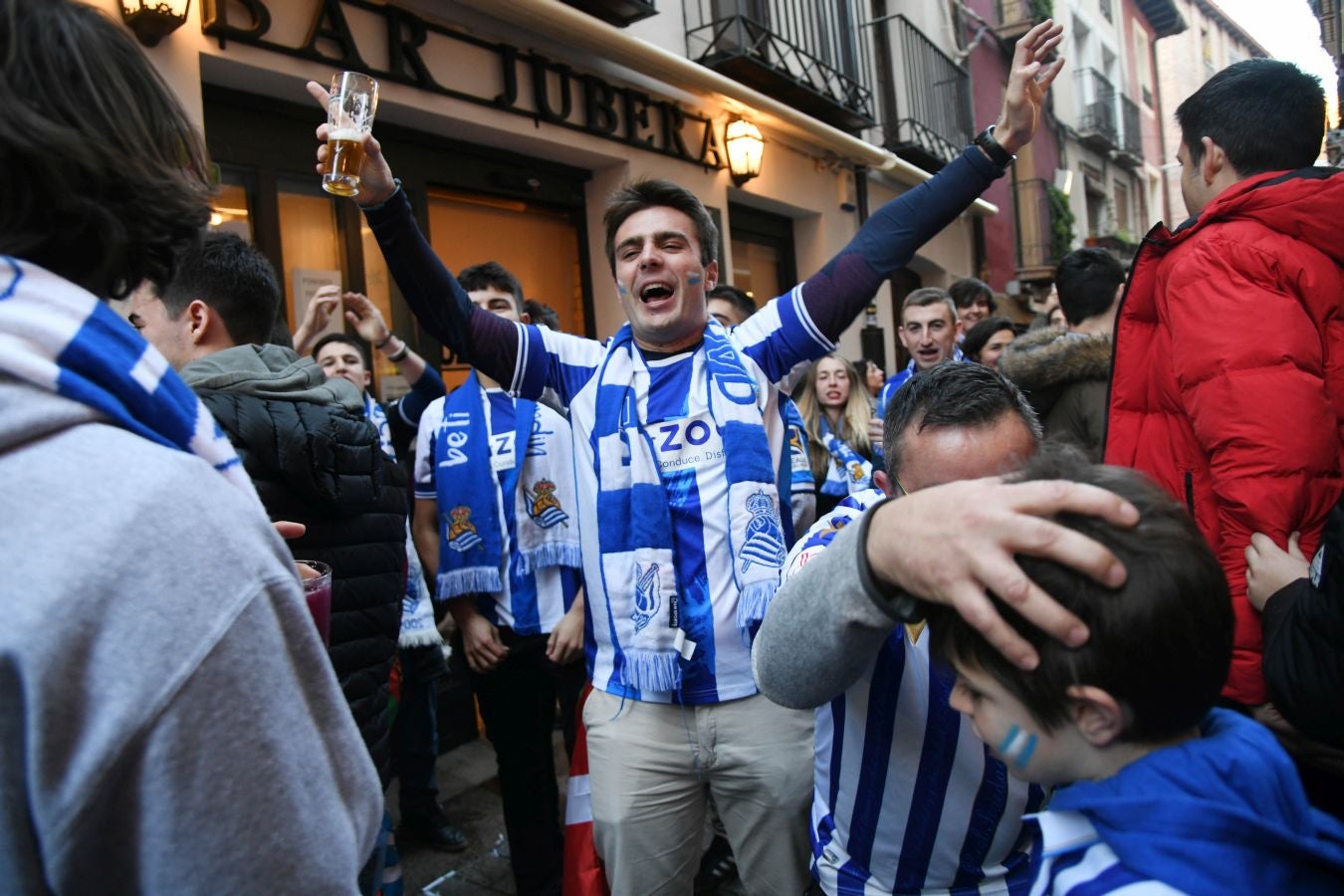 Fotos: La afición realista disfruta en Logroño
