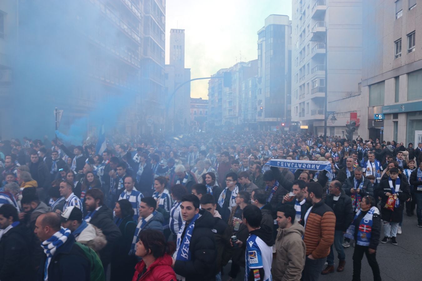 Fotos: La afición realista disfruta en Logroño