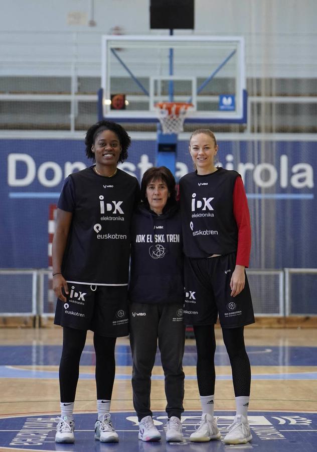 Fotos: Muguruza: «Nos jugamos mucho, el objetivo del playoff siempre está ahí»