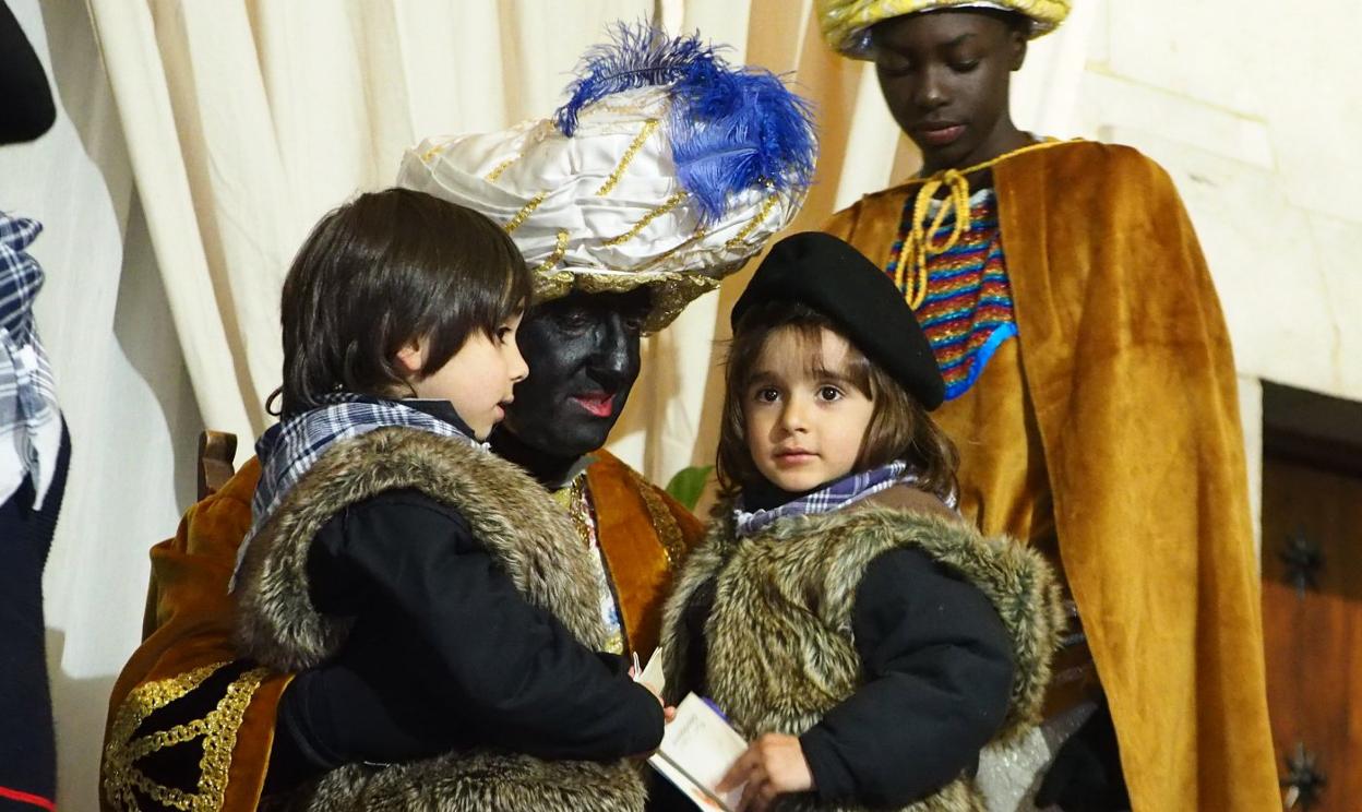 Los niños de Elgoibar podrán entregar sus cartas en mano a Melchor, Gaspar y Baltasar tras no poder hacerlo en 2021 y 2022. 