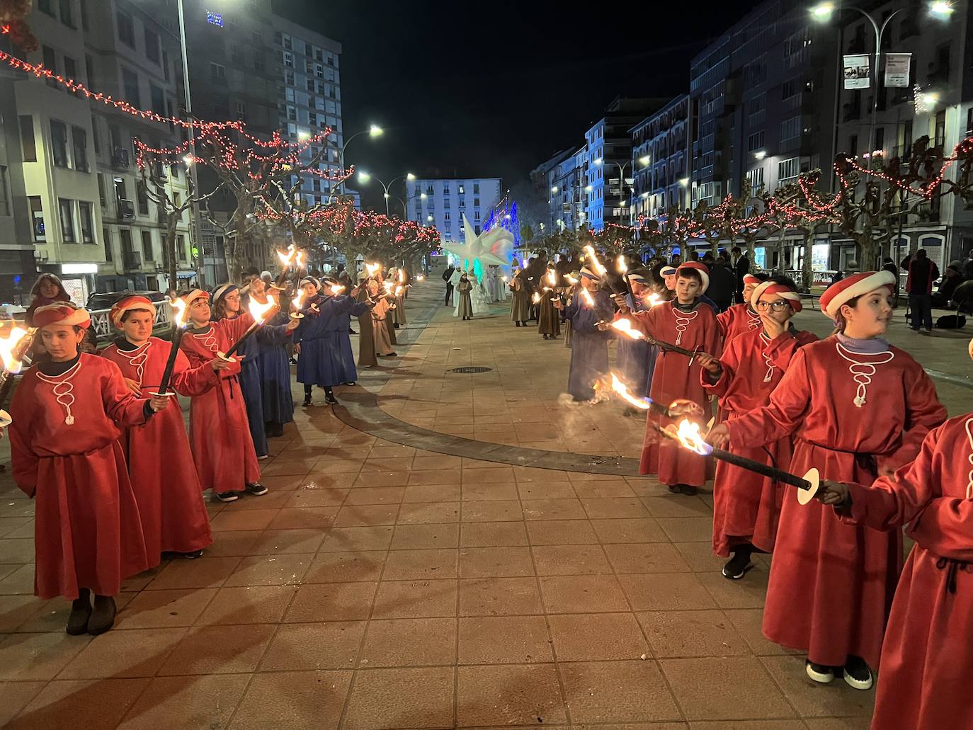 Fotos: La fiesta de los Reyes Magos trae toda su magia a Eibar