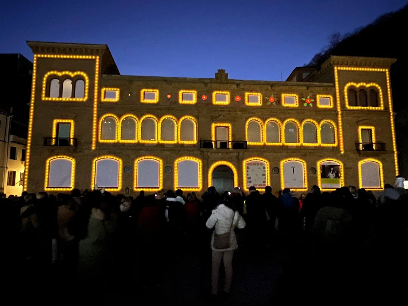 Fotos: Donostia apaga la Navidad