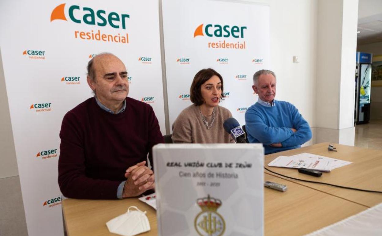 José Carlos Asensio, Nere Tizón y Juan Mari Zorriketa en Caser Residencial Anaka. 