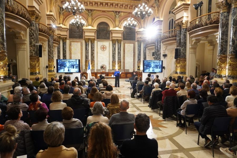 Fotos: Homenaje a las compañías más antiguas