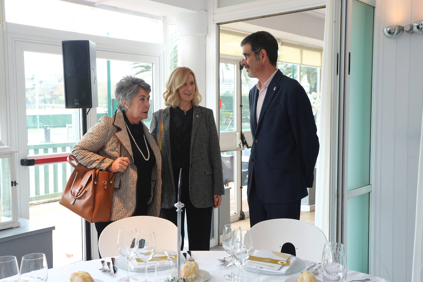 DV rindió homenaje a los Tambores de Oro de Donostia.