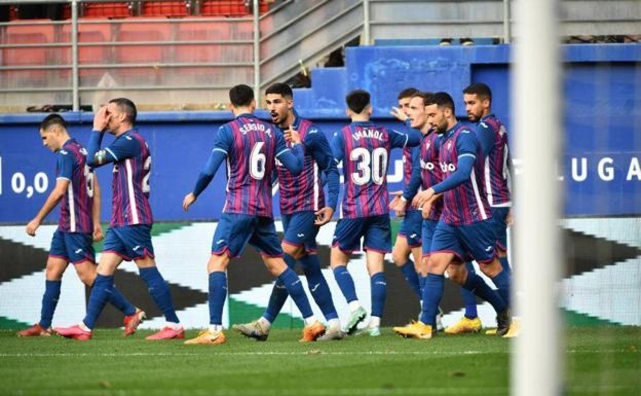 Segunda División: Otra vuelta al ruedo en El Toralín