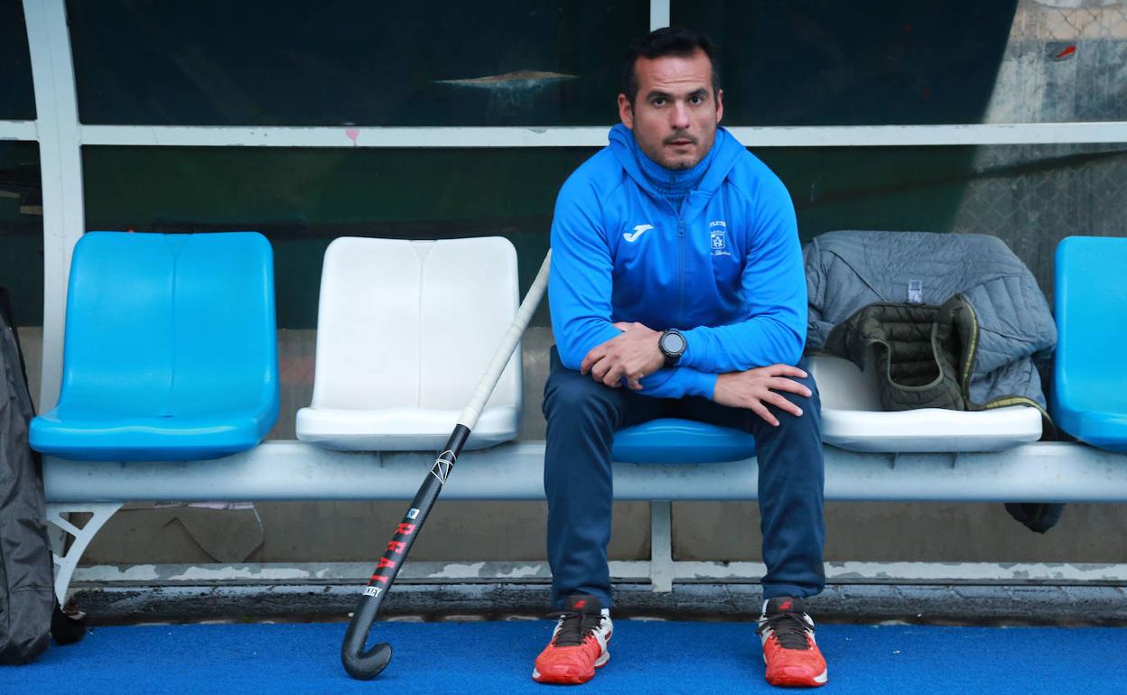 Rafa Darnay posa en las instalaciones del Atlético San Sebastián. 