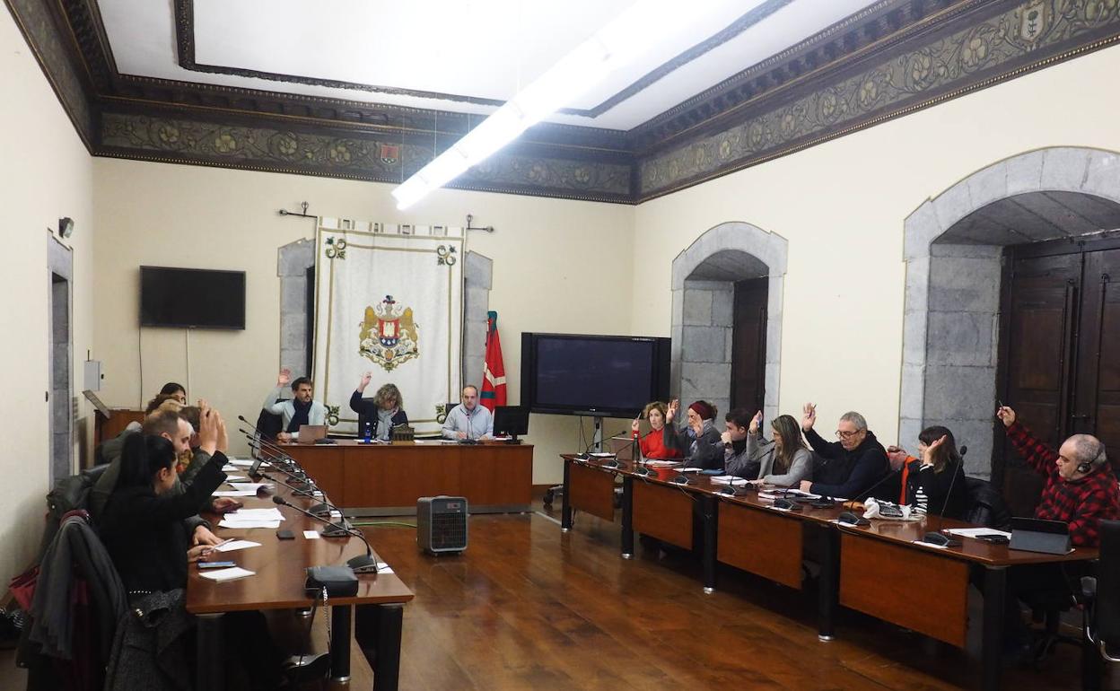 El pleno del Ayuntamiento de Elgoibar celebrado este miércoles por la tarde.