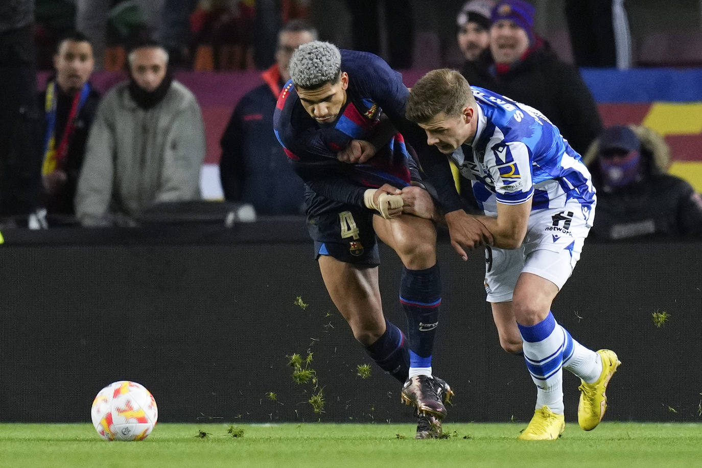 Fotos: Derrota de la Real ante el Barcelona