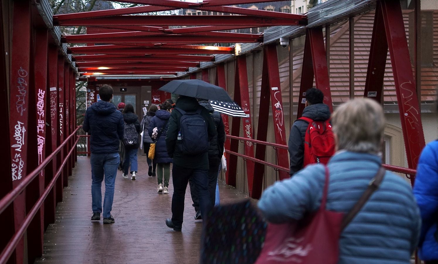 Fotos: Dos meses de la estación provisional de Atotxa