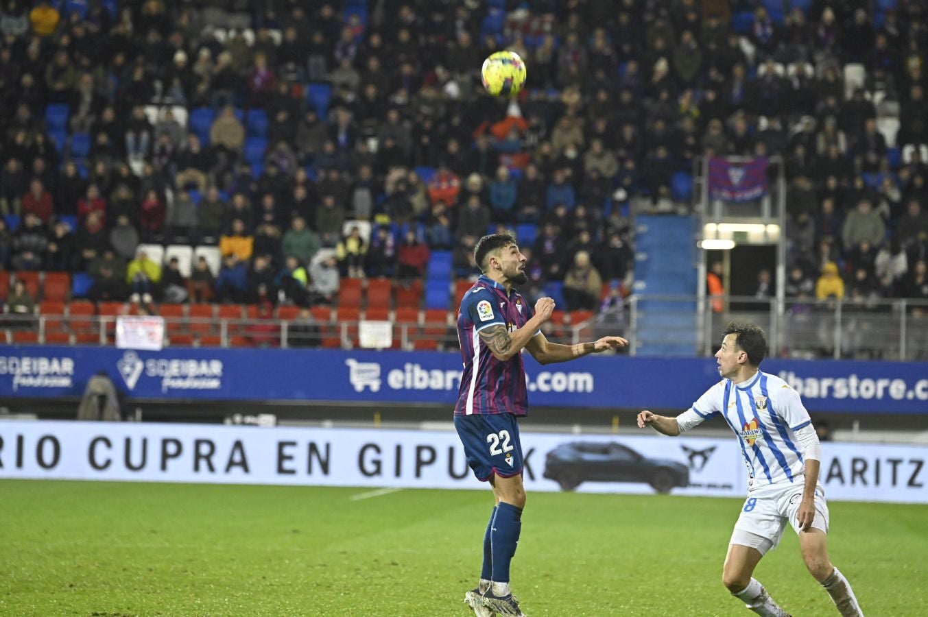 Fotos: El Eibar empata en casa ante el Leganés