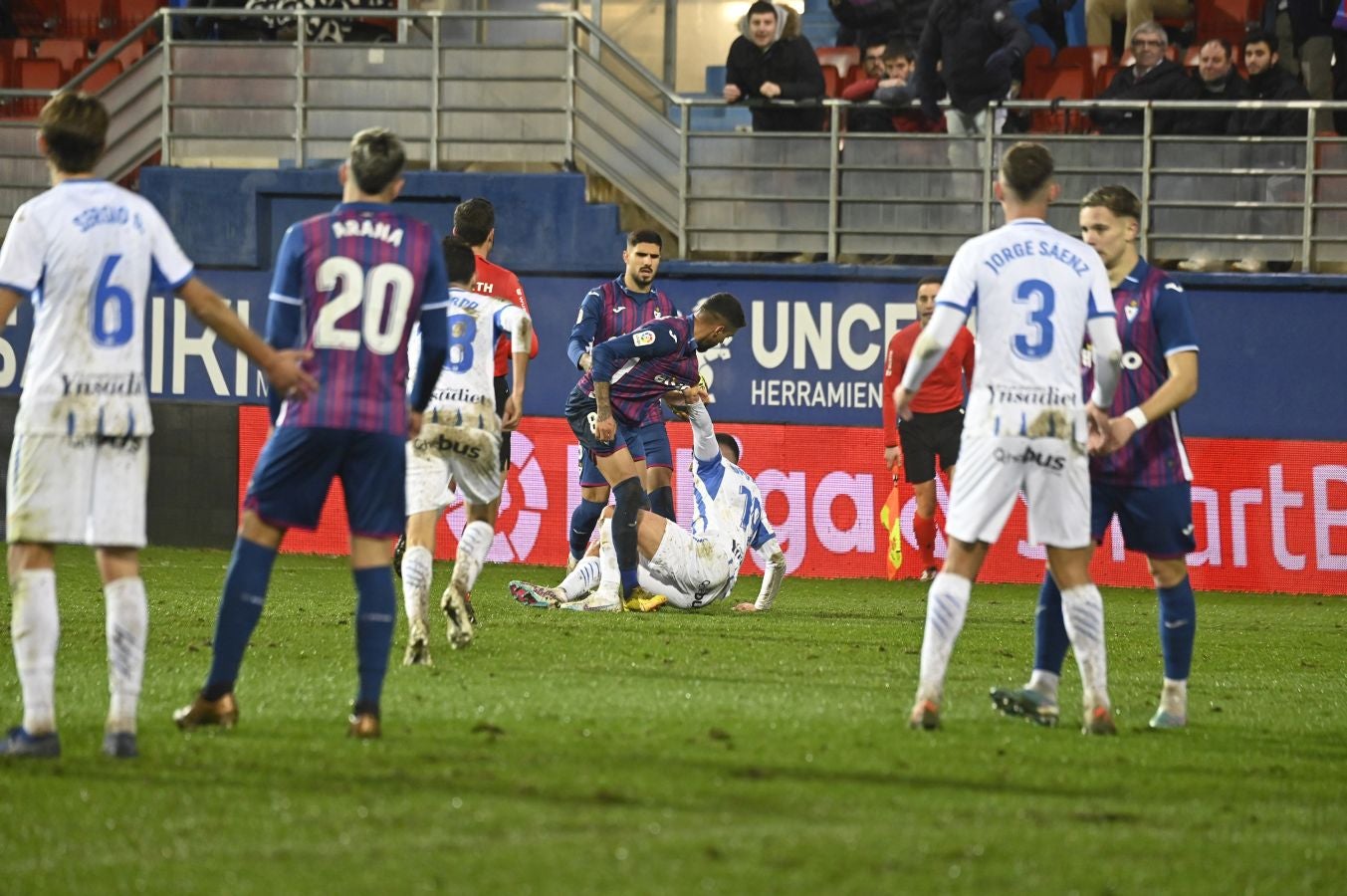 Fotos: El Eibar empata en casa ante el Leganés