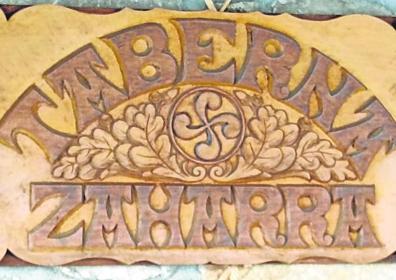 Imagen secundaria 1 - «El trabajo artesano manual sigue siendo muy desagradecido»