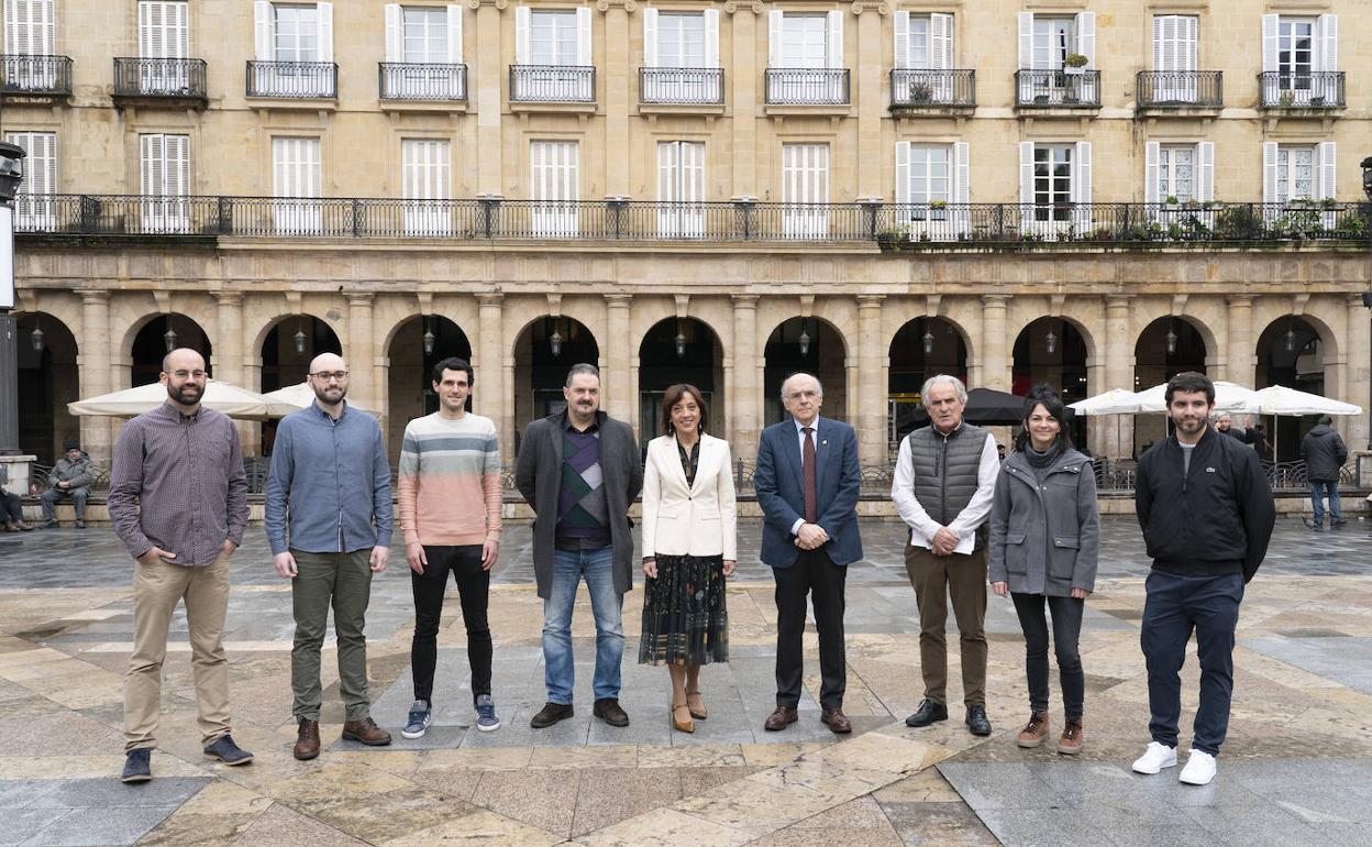 UPV/EHUk eta Euskaltzaindiak VIII. Koldo Mitxelena sariak banatu dituzte