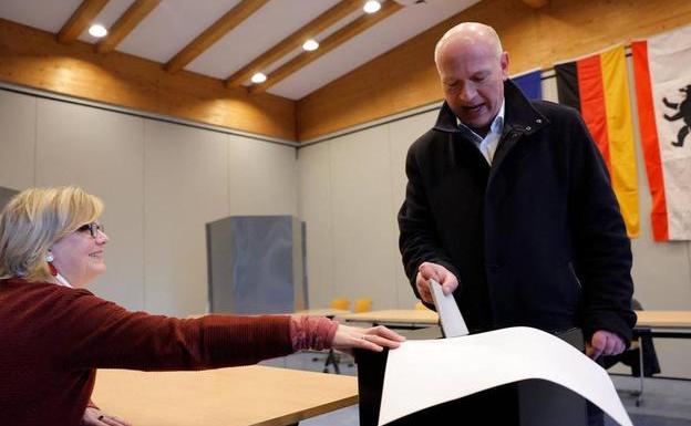 The CDU candidate, Kai Wegner, winner of Sunday's meeting, at the time of the vote