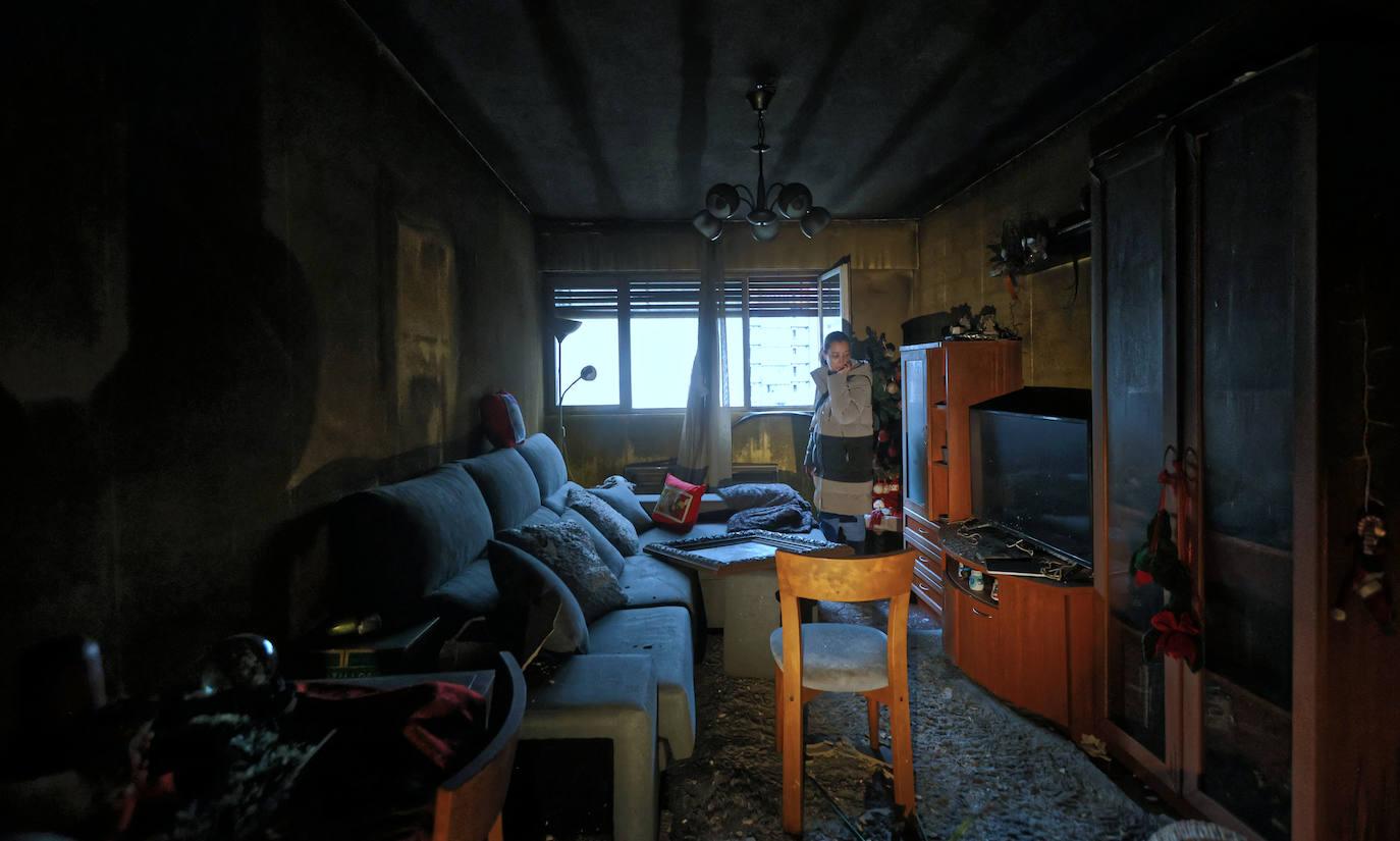 Fotos: La vivienda calcinada en Errenteria, desde dentro