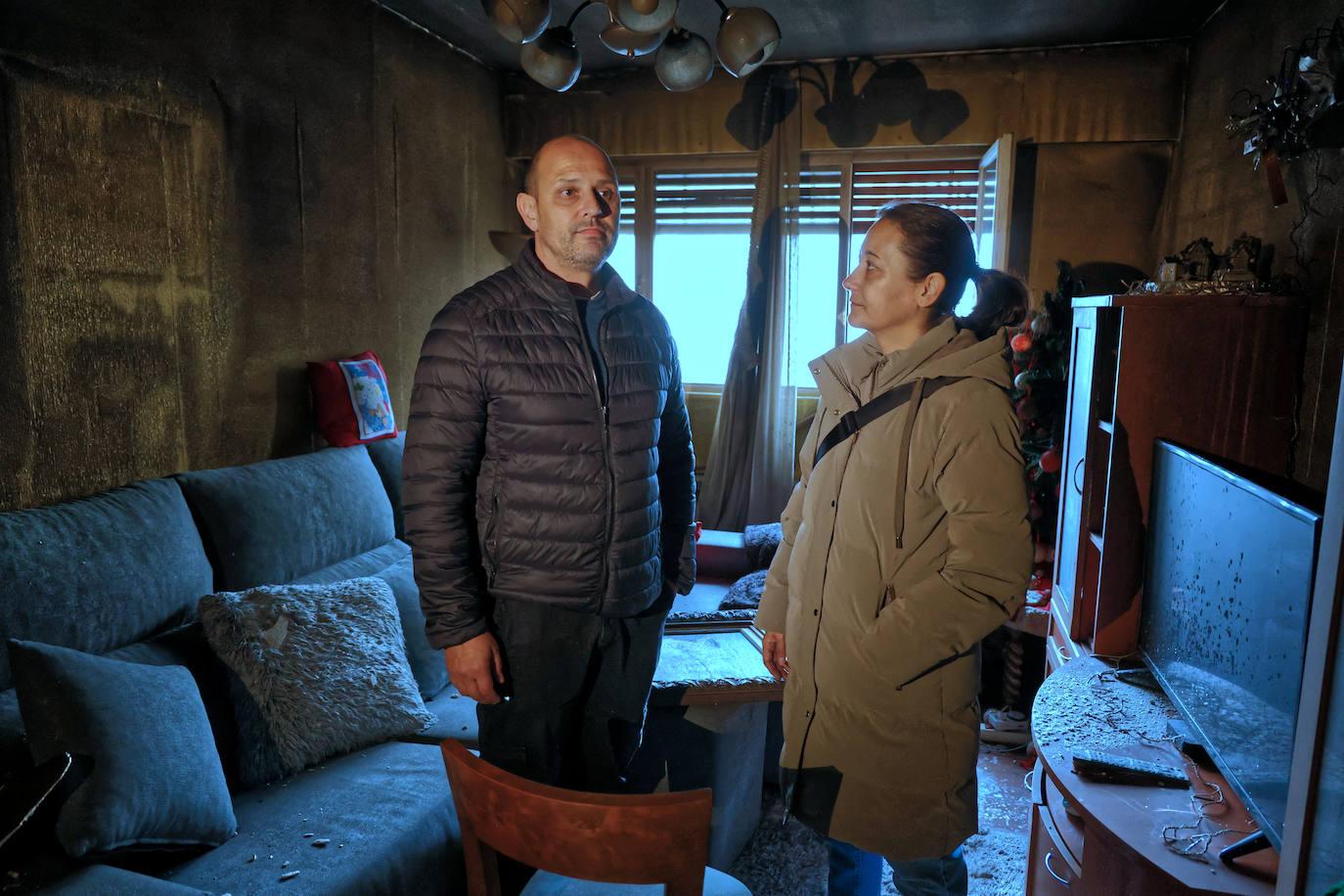 Fotos: La vivienda calcinada en Errenteria, desde dentro