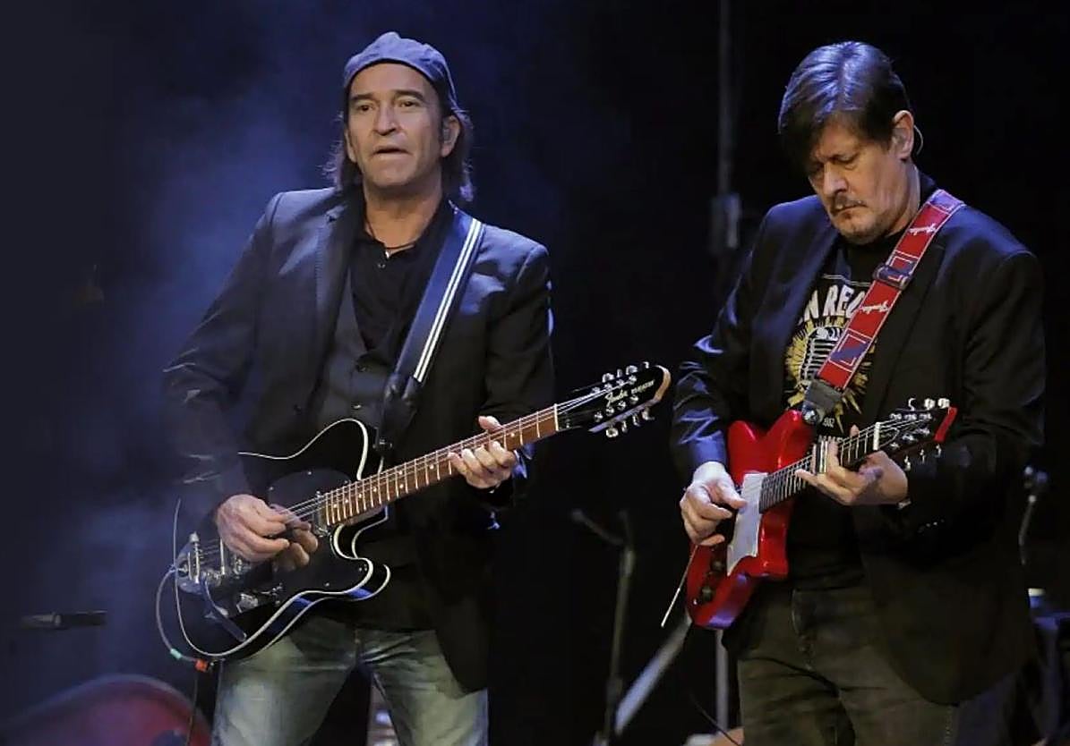 Álvaro Urquijo durante la última visita del grupo madrileño al Kursaal, en febrero de 2022.