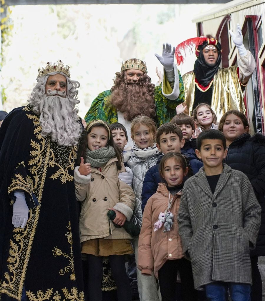 Los Reyes Magos reparten ilusión