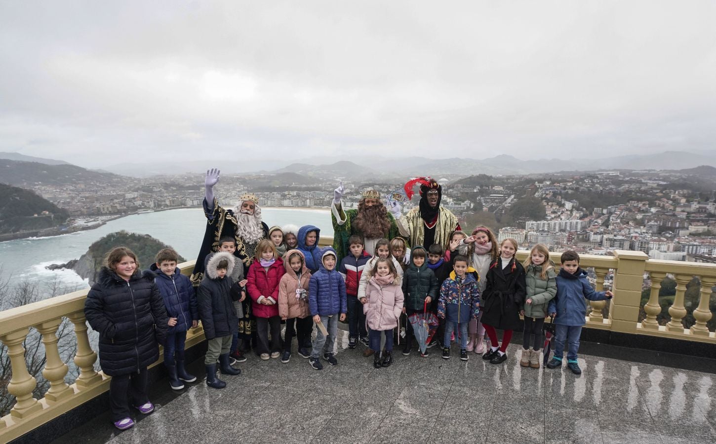 Los Reyes Magos reparten ilusión