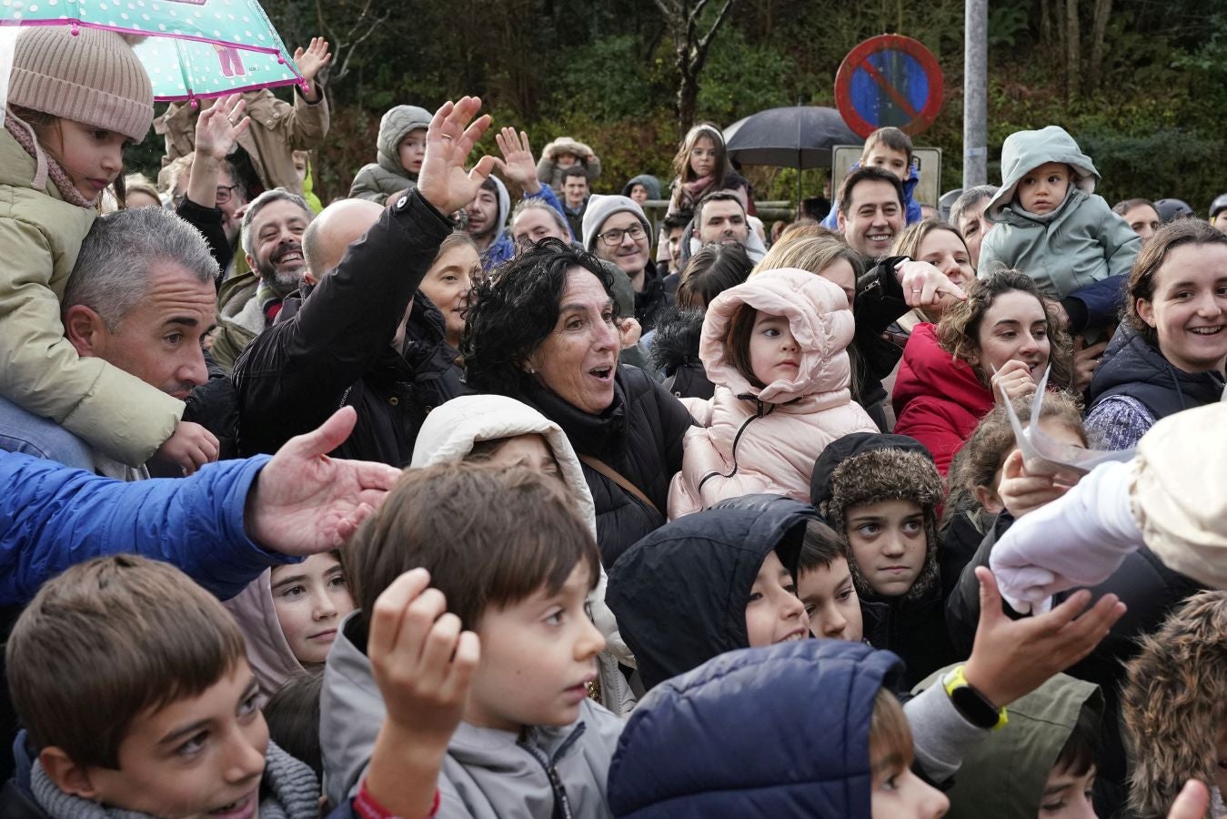 Los Reyes Magos reparten ilusión